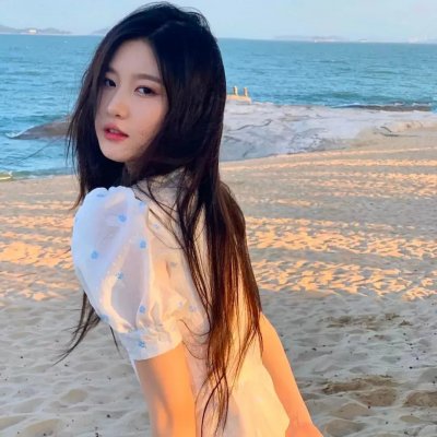 爱丽丝小姐家的地炉旁边